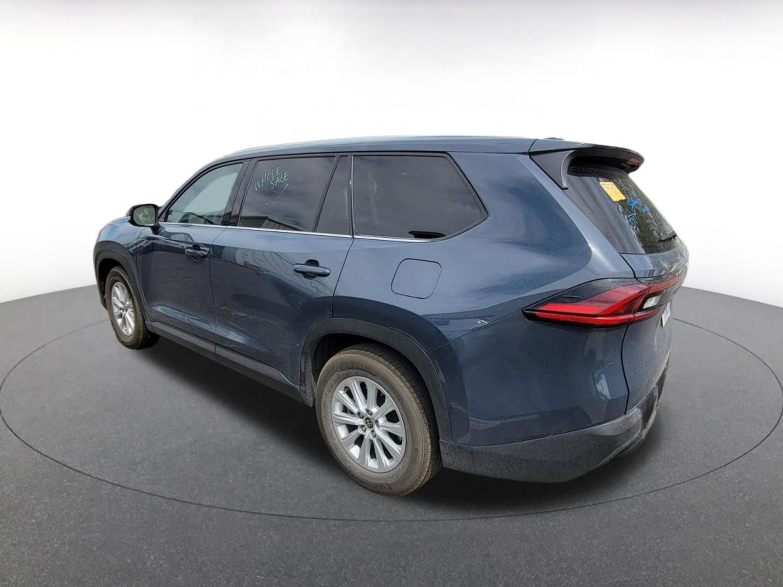 Used 2025 Toyota Grand Highlander FWD image 9