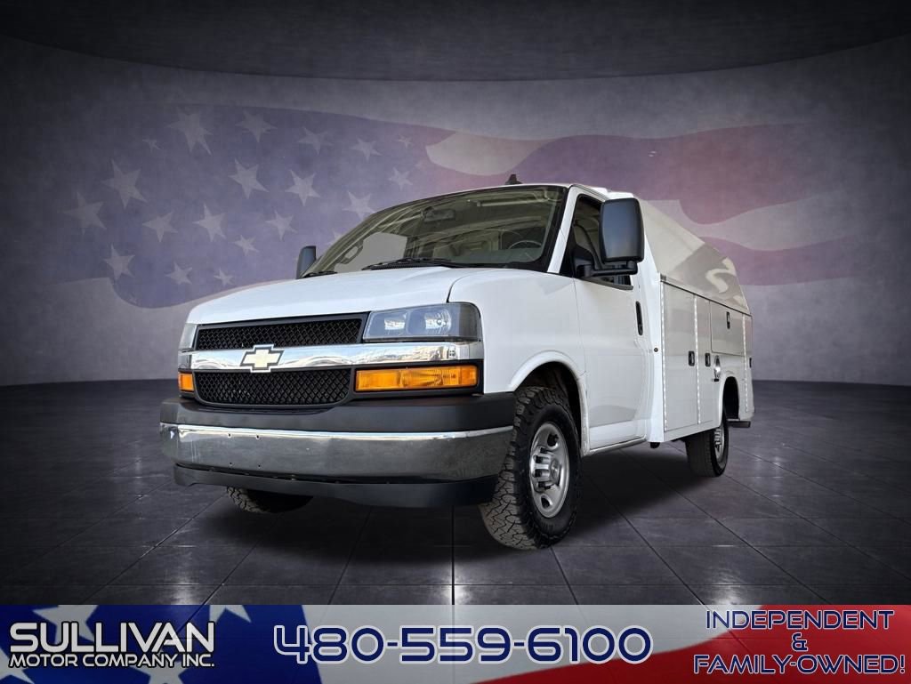 Used 2021 Chevrolet Express 3500 w/ Power Convenience Package RWD video 1
