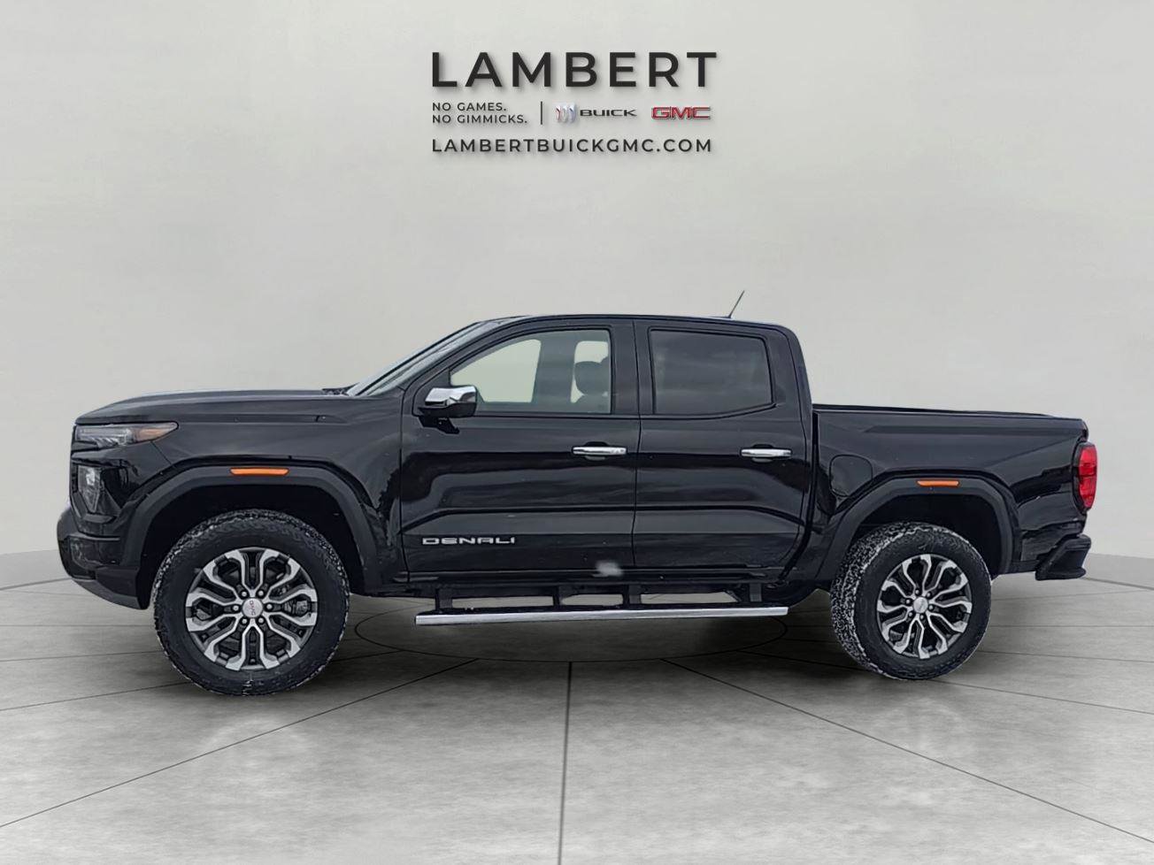 New 2026 GMC Canyon Denali image 2