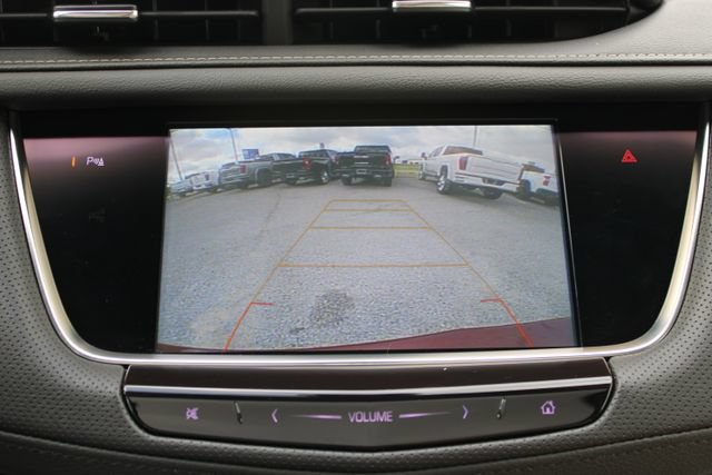Used 2018 Cadillac XT5 Luxury w/ Driver Awareness Package FWD image 27