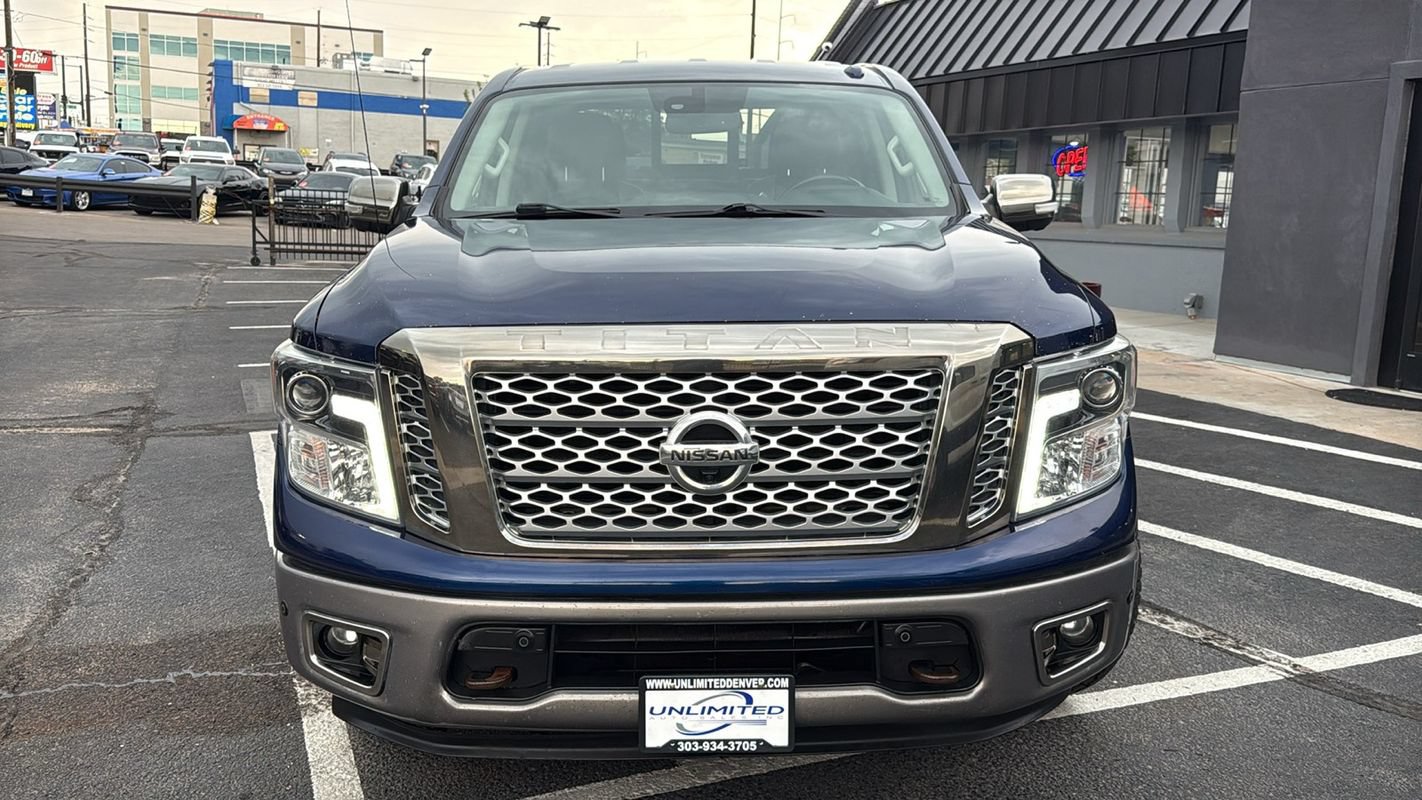 Used 2018 Nissan Titan Platinum Reserve AWD/4WD image 8