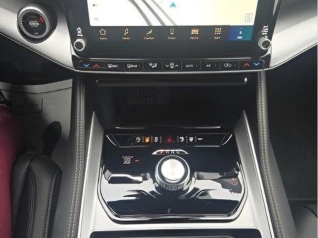 New 2026 Jeep Grand Wagoneer Limited AWD/4WD image 15