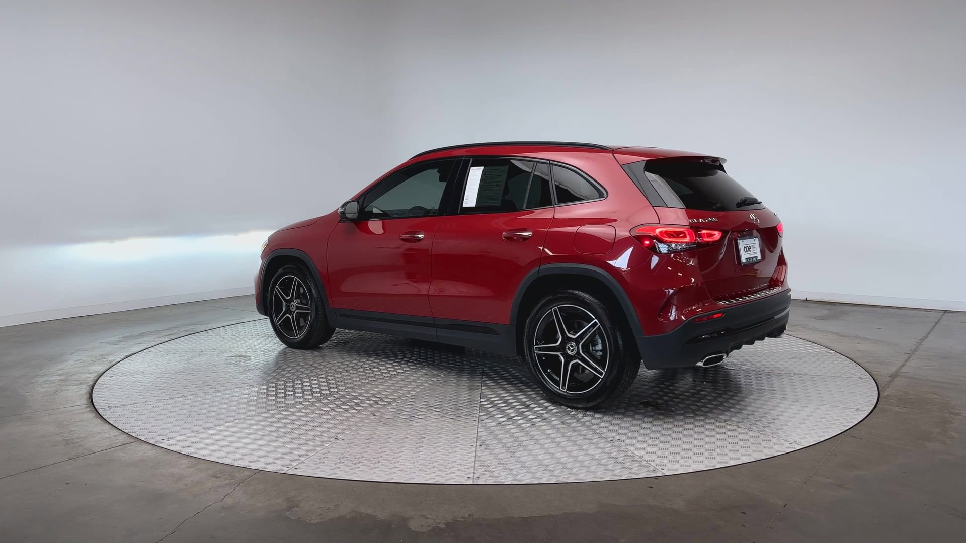 Used 2021 Mercedes-Benz GLA 250 4MATIC image 6