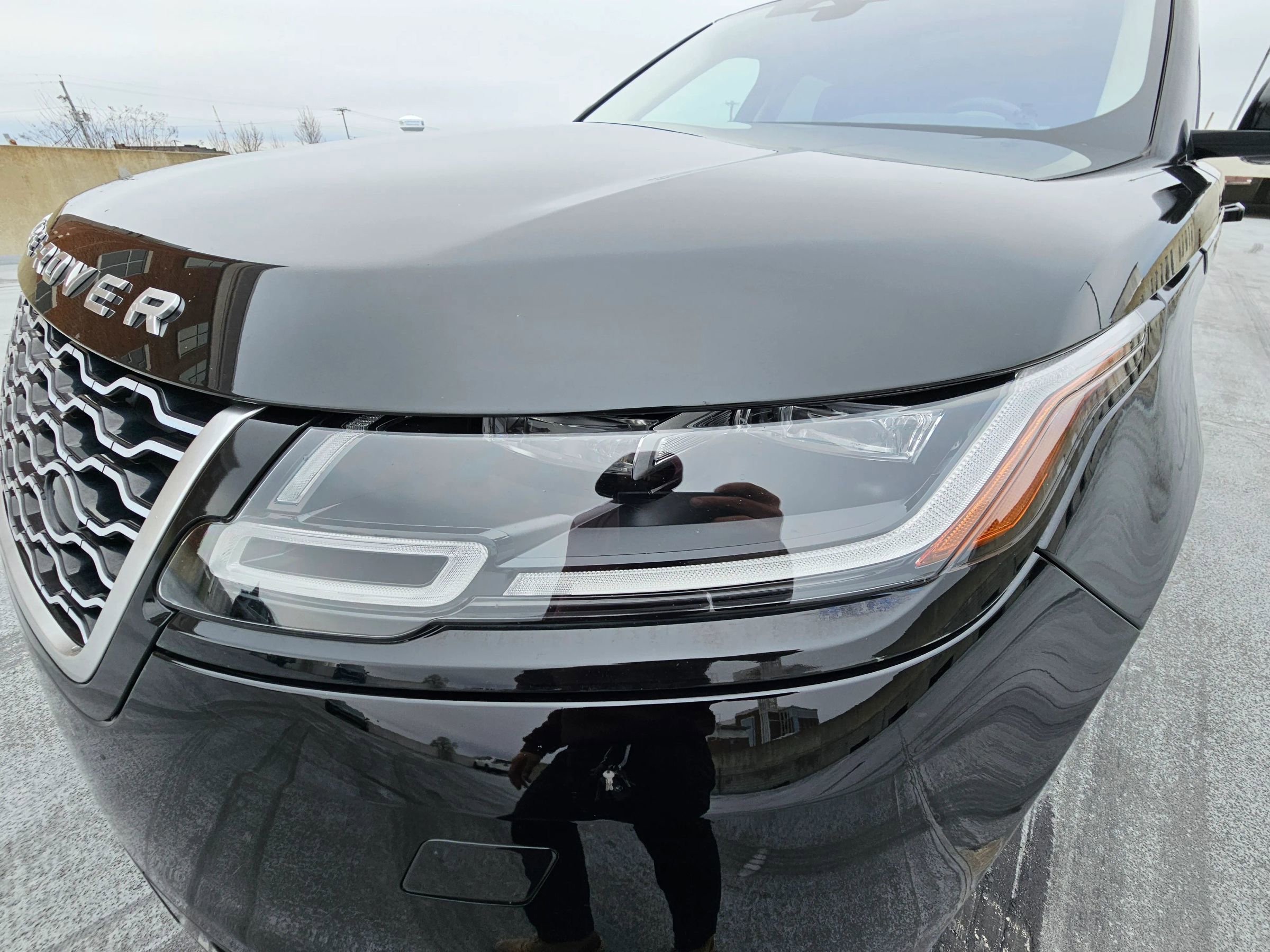 Used 2021 Land Rover Range Rover Velar S image 11