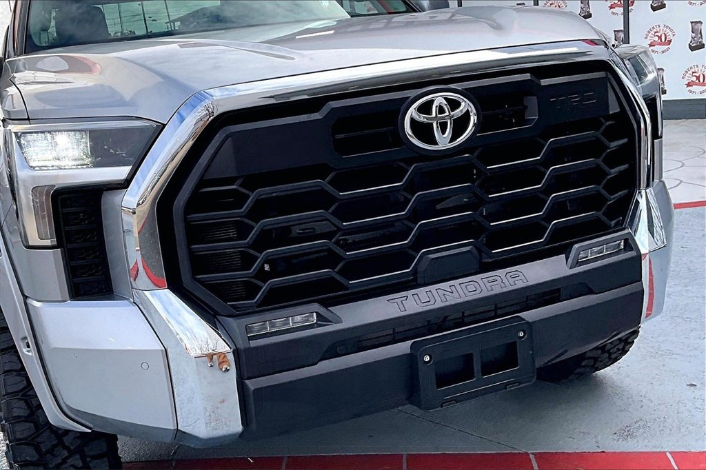 Used 2022 Toyota Tundra SR5 w/ TRD Off-Road Package image 33
