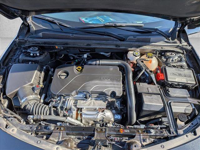 Used 2025 Chevrolet Malibu LT image 21