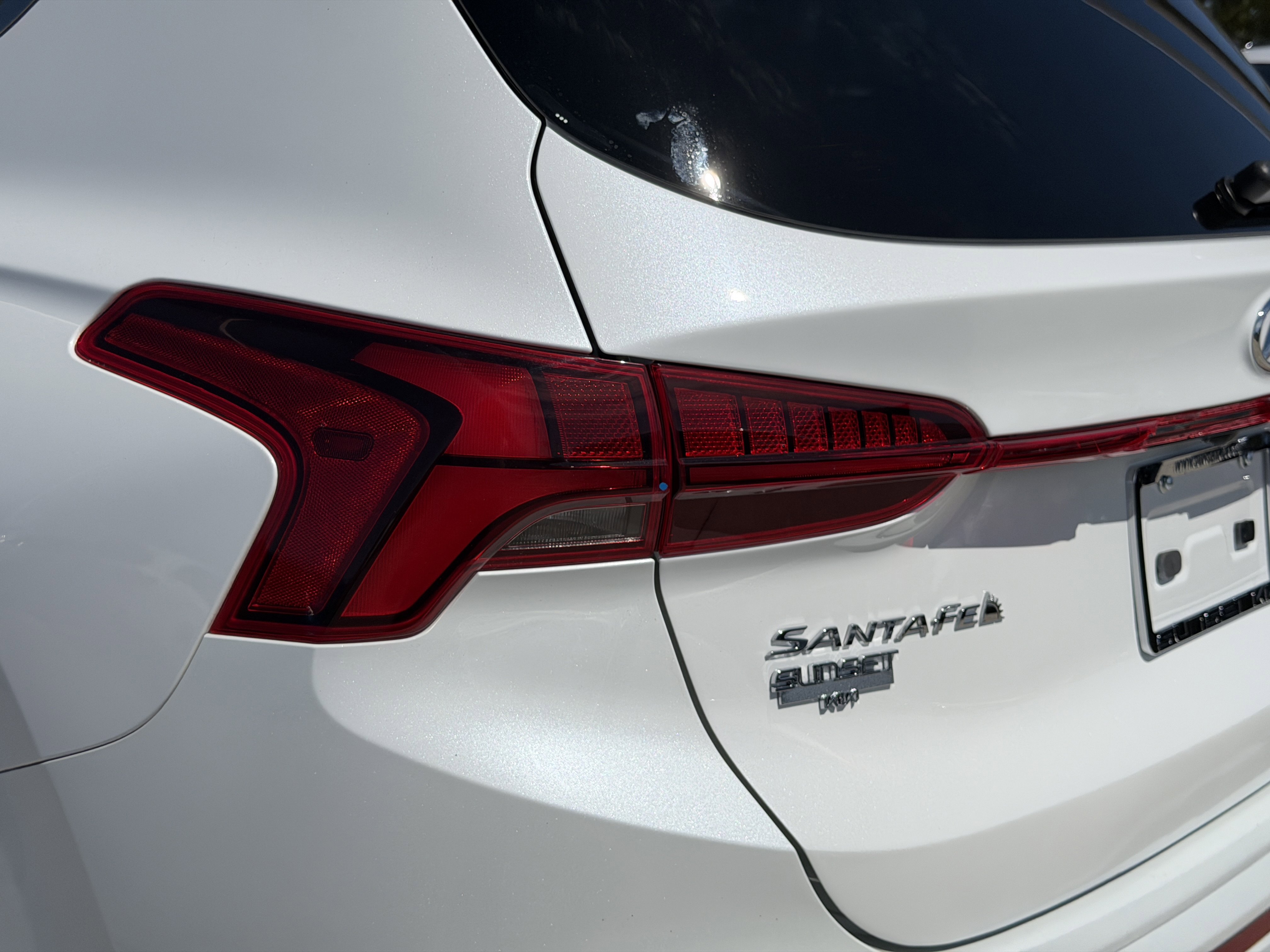 Used 2021 Hyundai Santa Fe Calligraphy AWD/4WD image 9