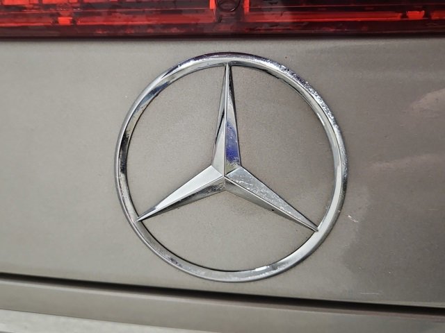 Used 2005 Mercedes-Benz E 500 Sedan image 30