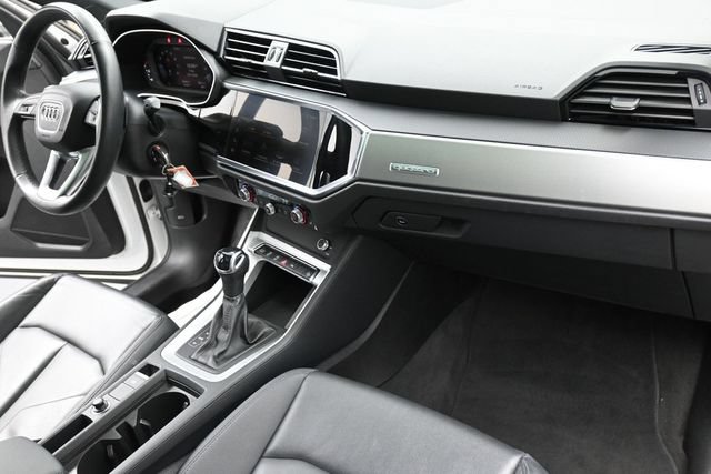 Used 2025 Audi Q3 2.0T Premium AWD/4WD image 31