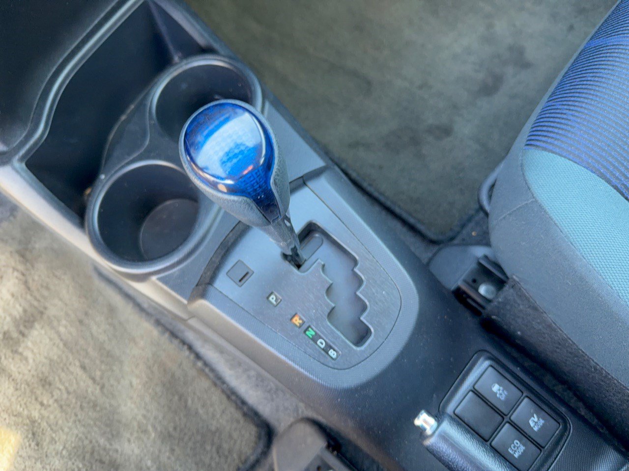 Used 2015 Toyota Prius C Two FWD image 21