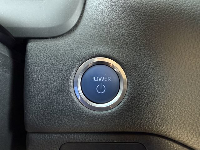 Used 2024 Toyota Tundra Limited RWD image 25