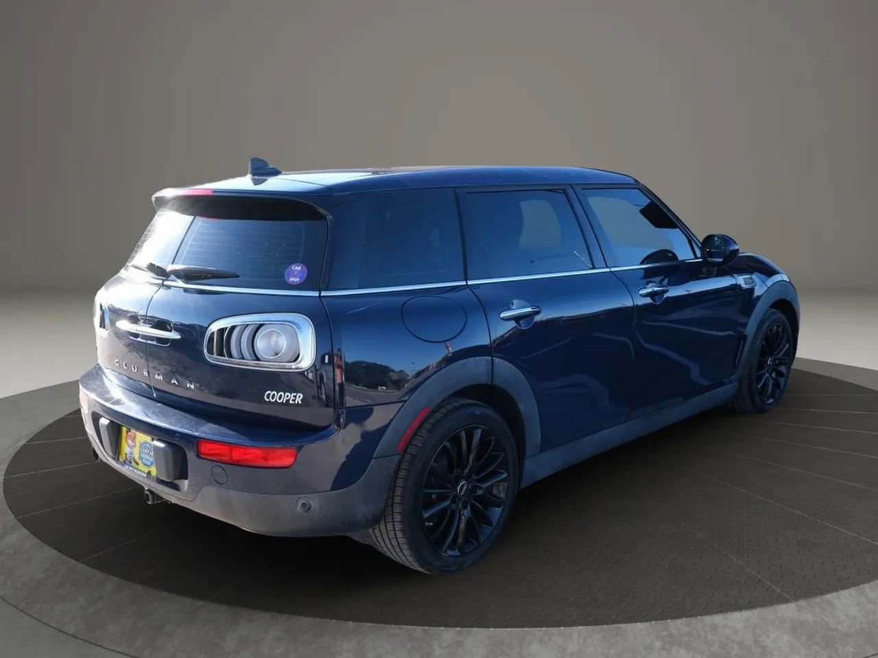 Used 2017 MINI Cooper Clubman image 6