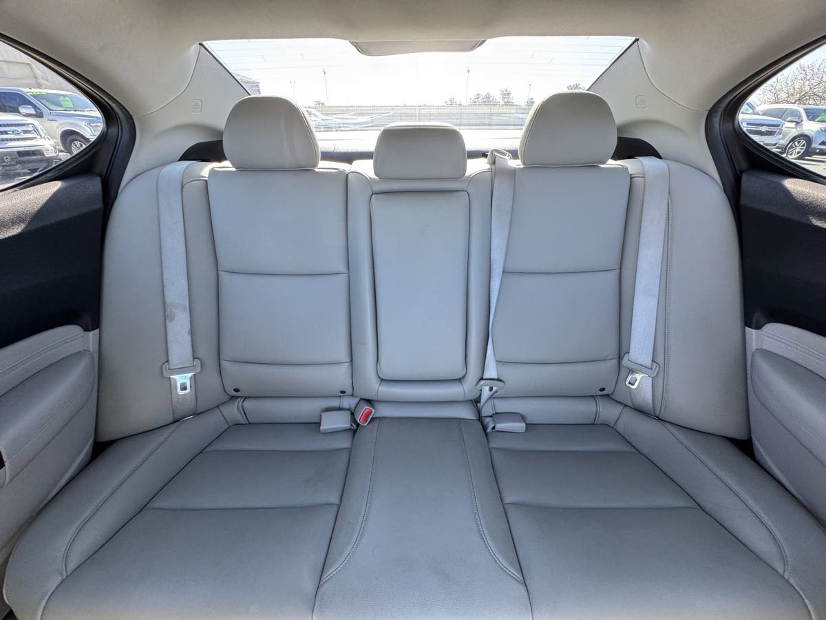 Used 2016 Acura TLX image 38