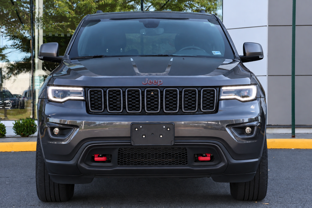 Used 2021 Jeep Grand Cherokee Trailhawk w/ Trailhawk Luxury Group AWD/4WD image 4