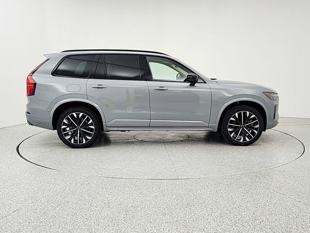 New 2026 Volvo XC90 T8 Ultra w/ Lounge Package AWD/4WD image 4