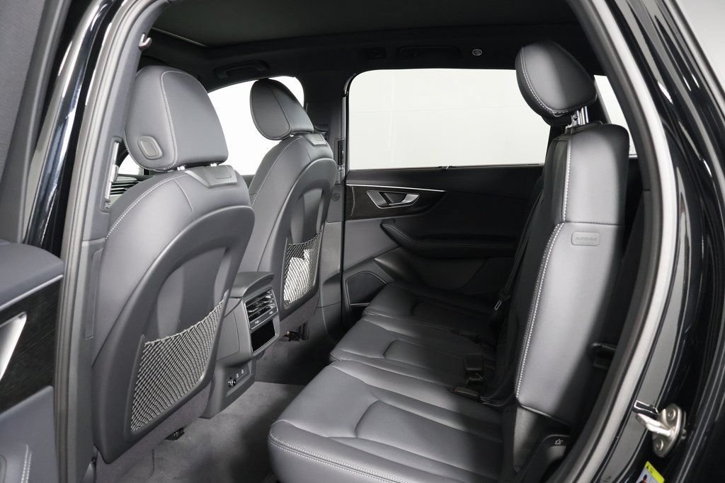 New 2026 Audi Q7 3.0T Premium Plus AWD/4WD image 6