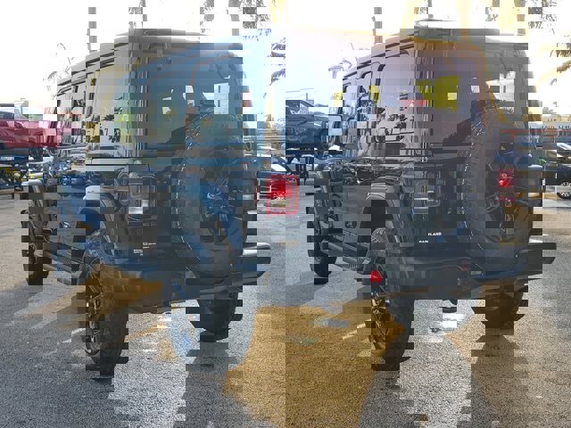 Used 2021 Jeep Wrangler Unlimited Sahara image 5