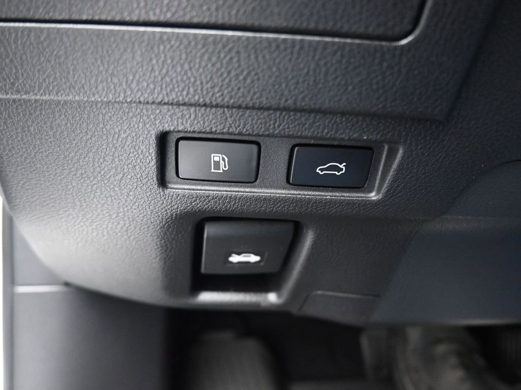 Used 2020 Lexus ES 300h w/ Accessory Package FWD image 30