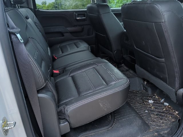 Used 2019 GMC Sierra 2500 Denali w/ Duramax Plus Package AWD/4WD image 11