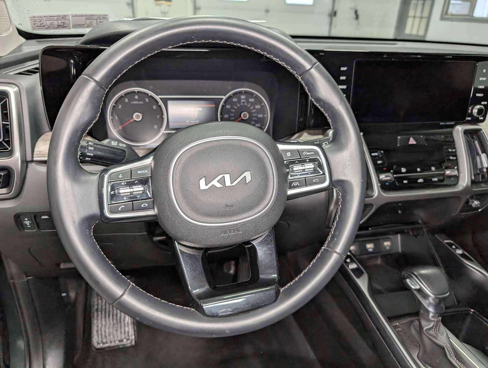 Certified 2022 Kia Sorento S image 37