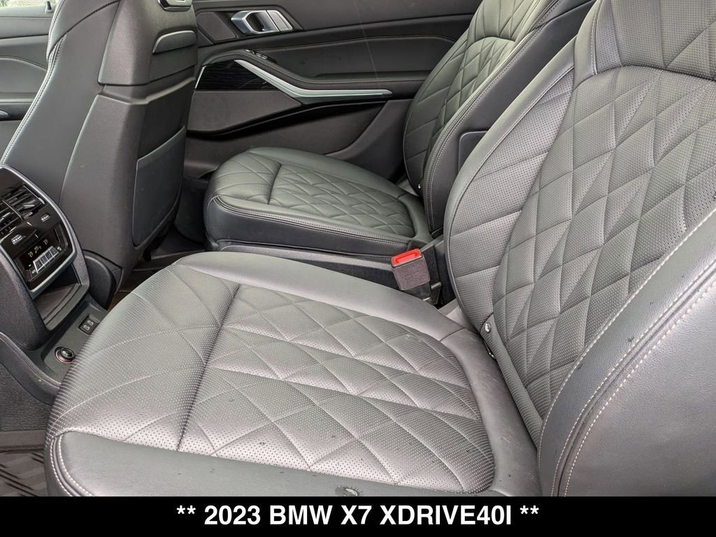 Certified 2023 BMW X7 xDrive40i w/ M Sport Package AWD/4WD image 3