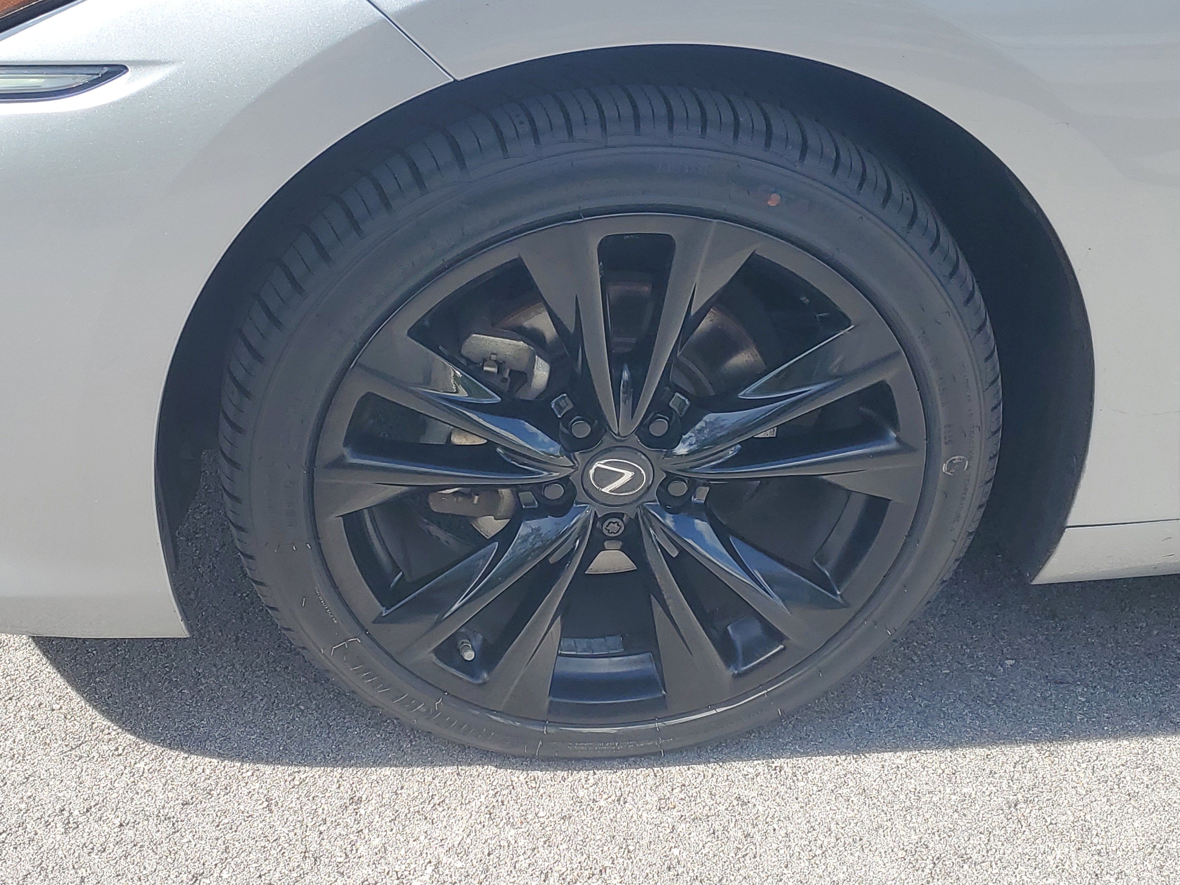 Used 2023 Lexus ES 350 F Sport w/ Accessory Package (Z2) FWD image 4