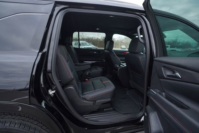 Used 2024 Chevrolet Traverse RS w/ LPO, Floor Liner Package image 22