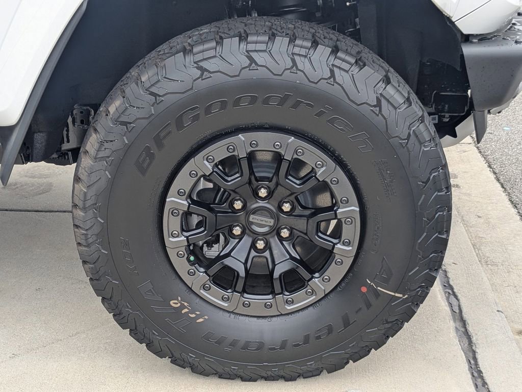 New 2025 Ford Bronco Raptor image 11