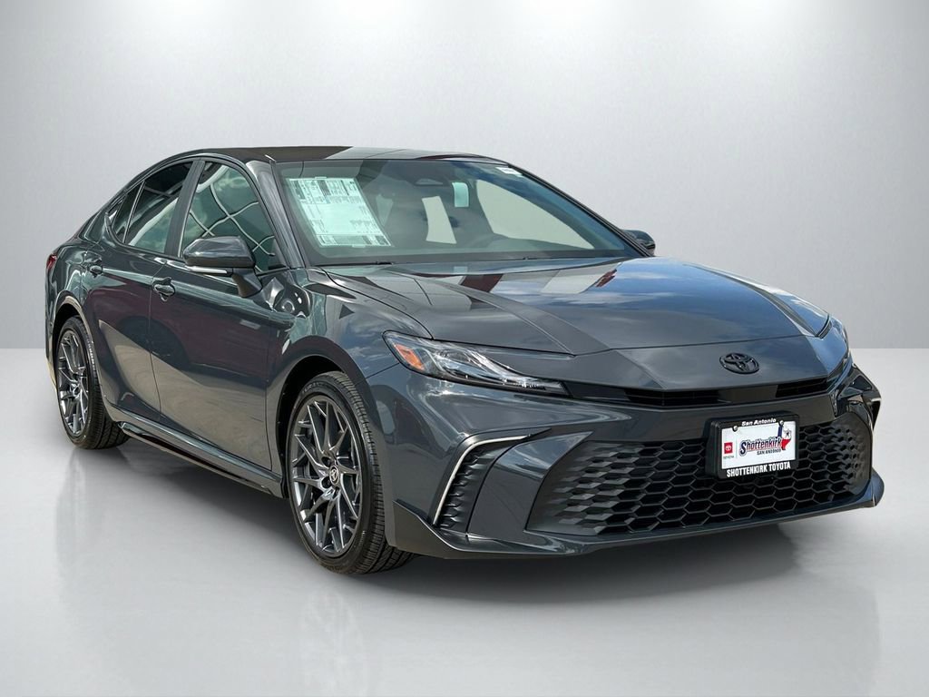 New 2026 Toyota Camry SE image 3