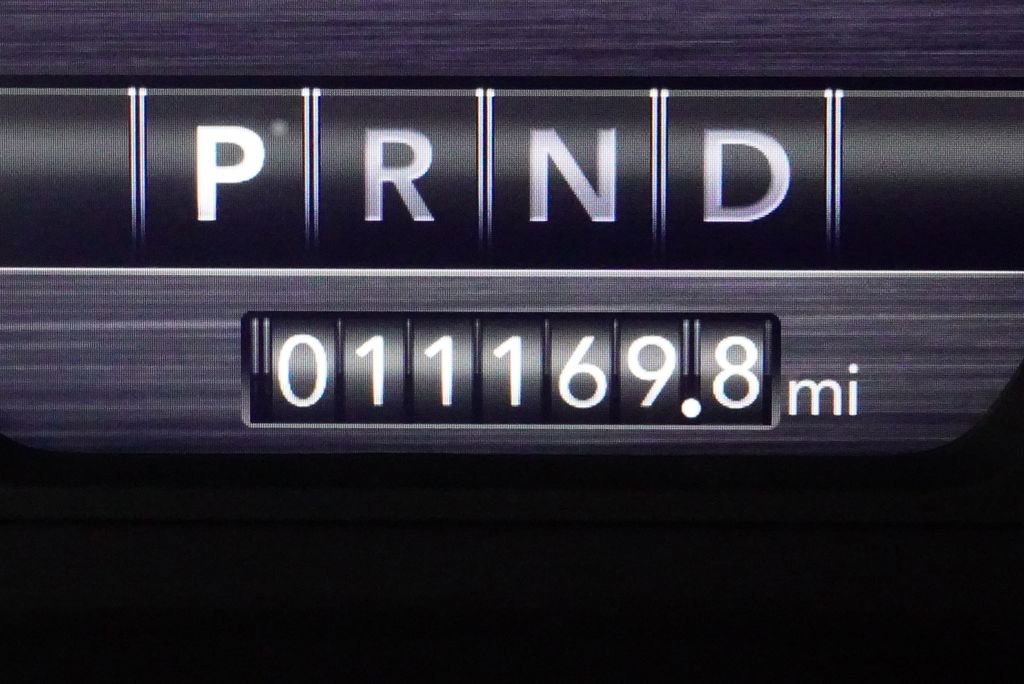 Used 2024 RAM 2500 Laramie w/ Night Edition image 8