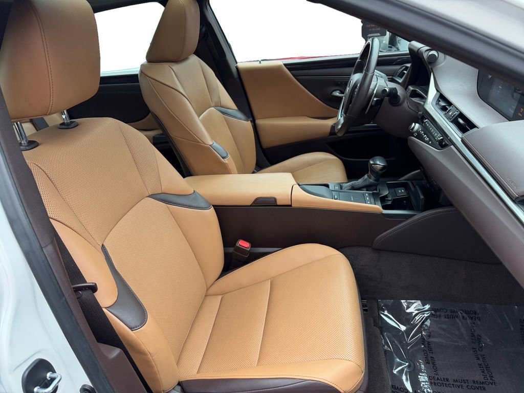 Used 2021 Lexus ES 250 w/ Premium Package image 15