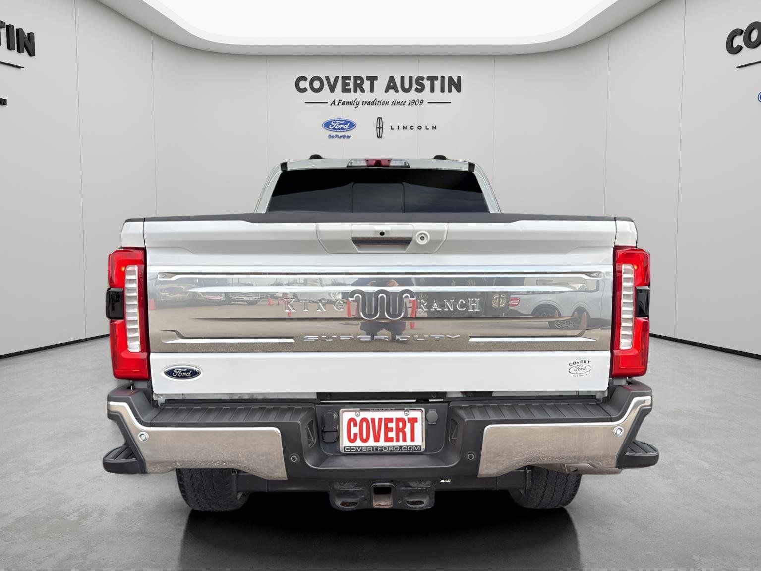 Certified 2024 Ford F250 King Ranch w/ Chrome Package AWD/4WD image 3
