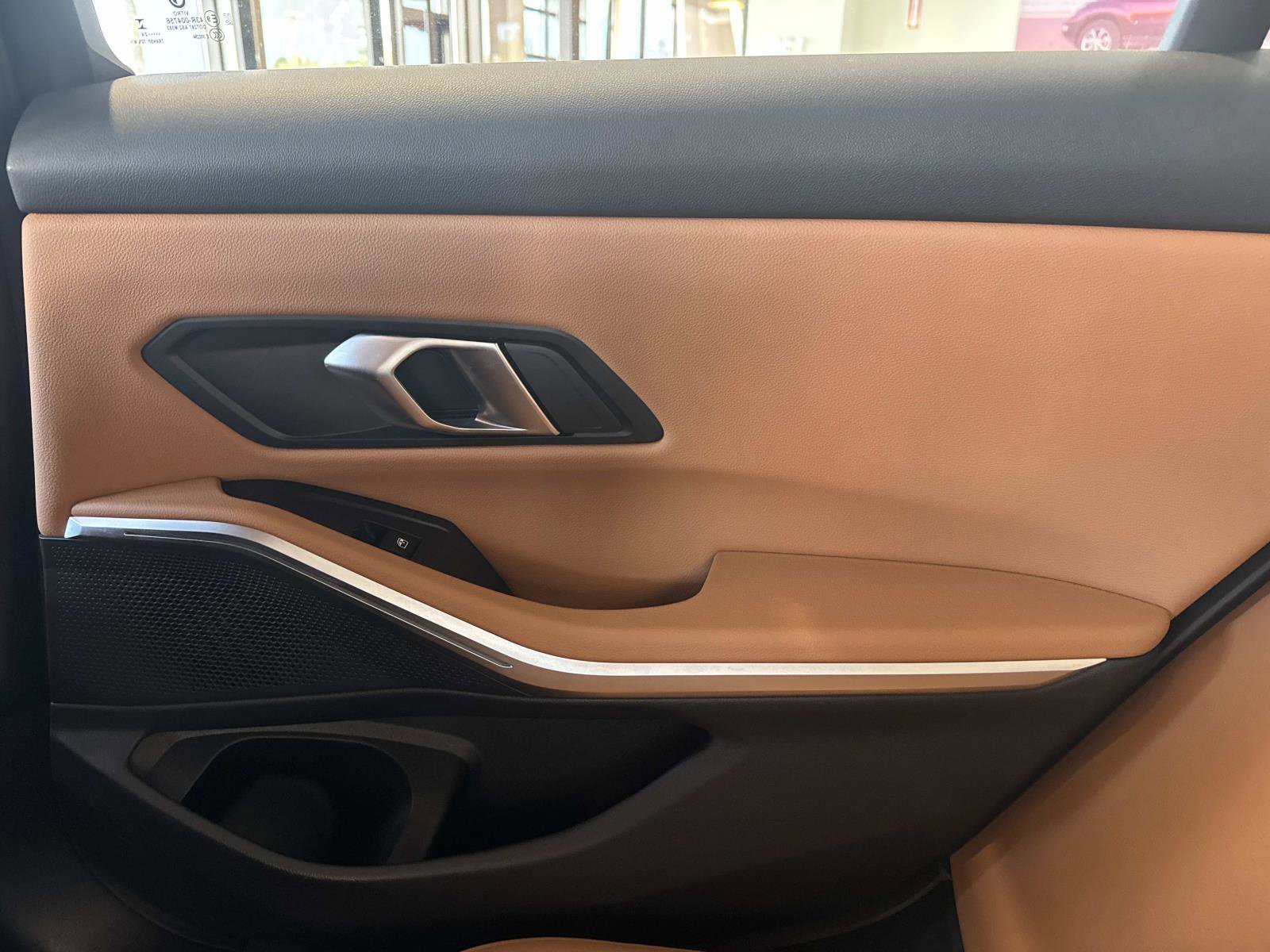 Used 2024 BMW 330e image 14