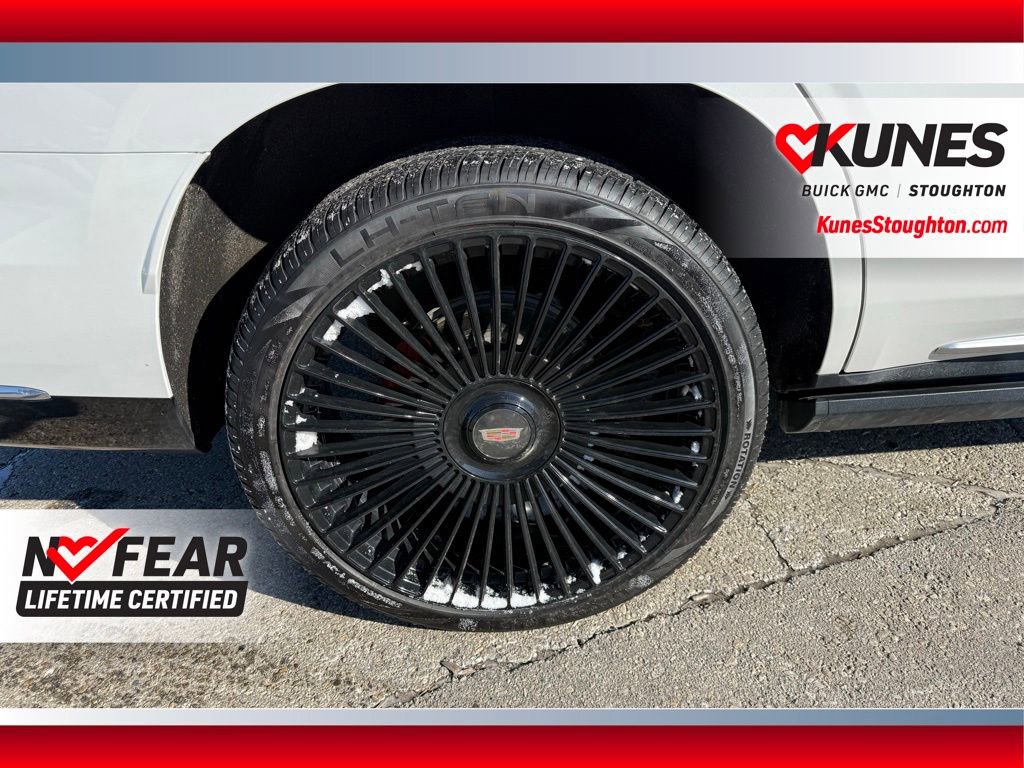 Used 2025 Cadillac Escalade Premium Luxury w/ Touring Package image 13