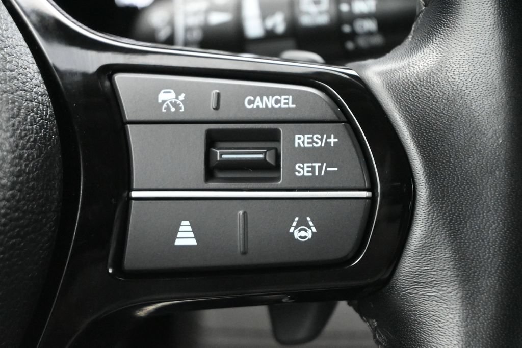 Used 2023 Honda Pilot EX-L image 8