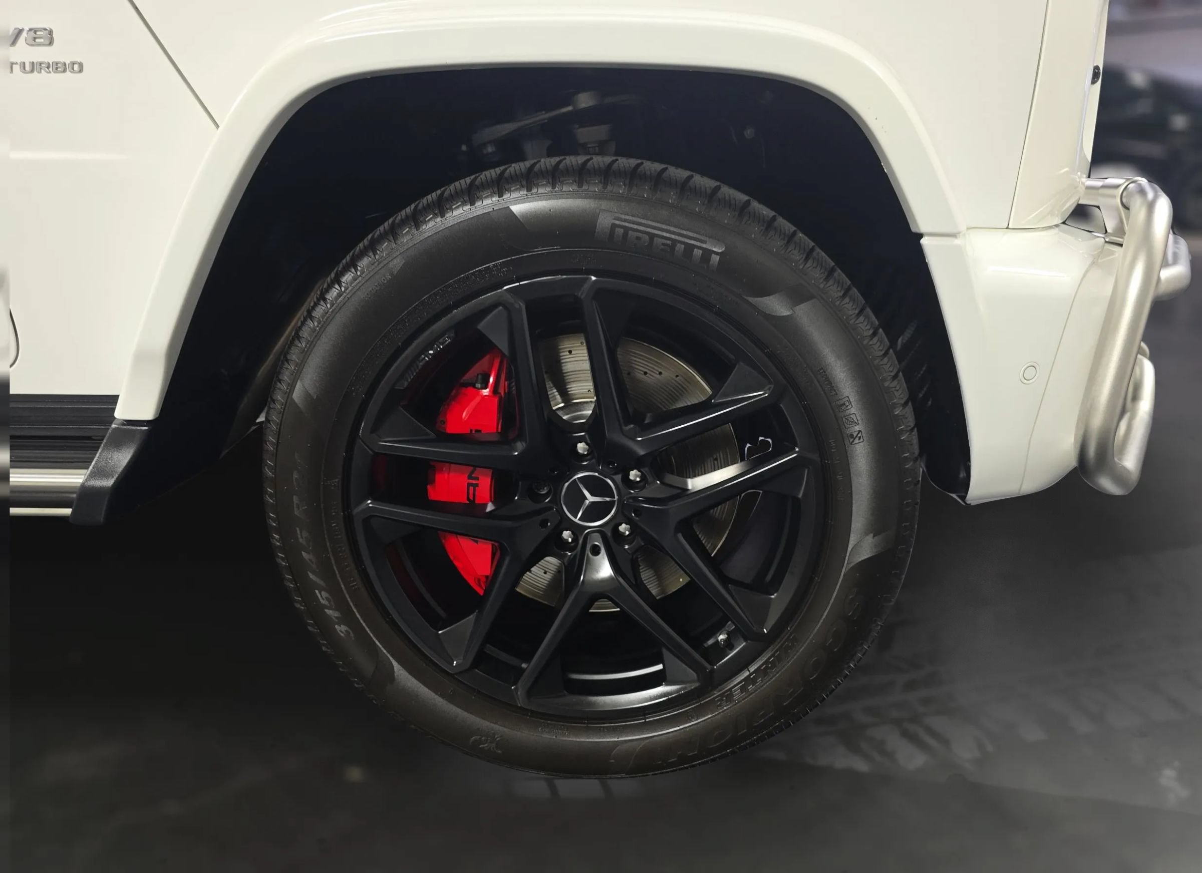 Used 2021 Mercedes-Benz G 63 AMG 4MATIC w/ G Manufaktur Interior Package image 17