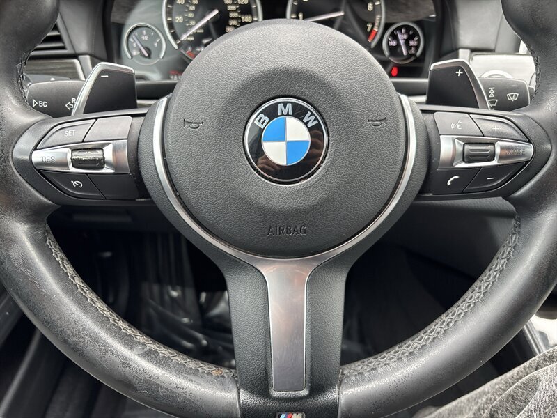 Used 2015 BMW 550i Sedan RWD image 44