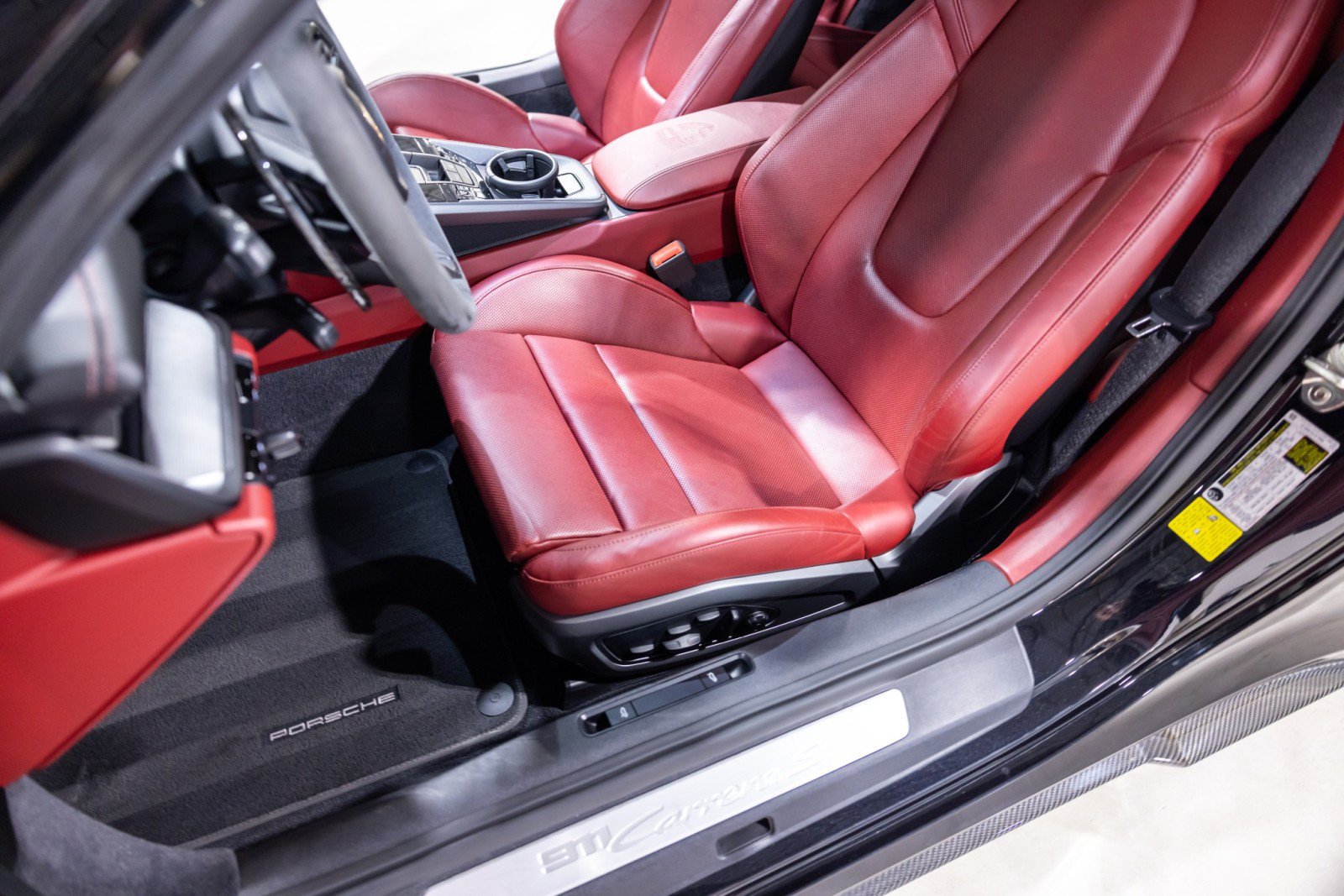 Used 2020 Porsche 911 Carrera S RWD image 41