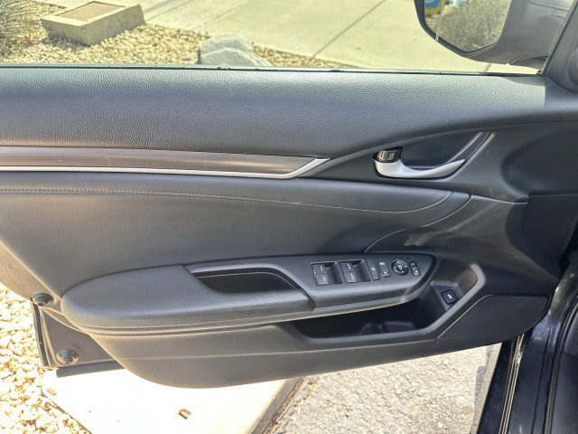 Used 2019 Honda Civic EX-L image 10