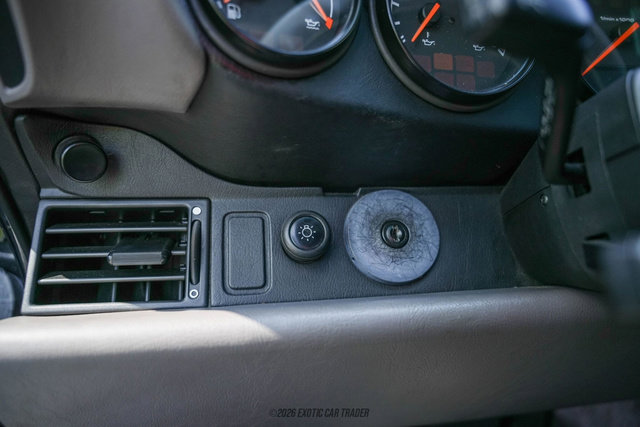 Used 1995 Porsche 911 Carrera image 50