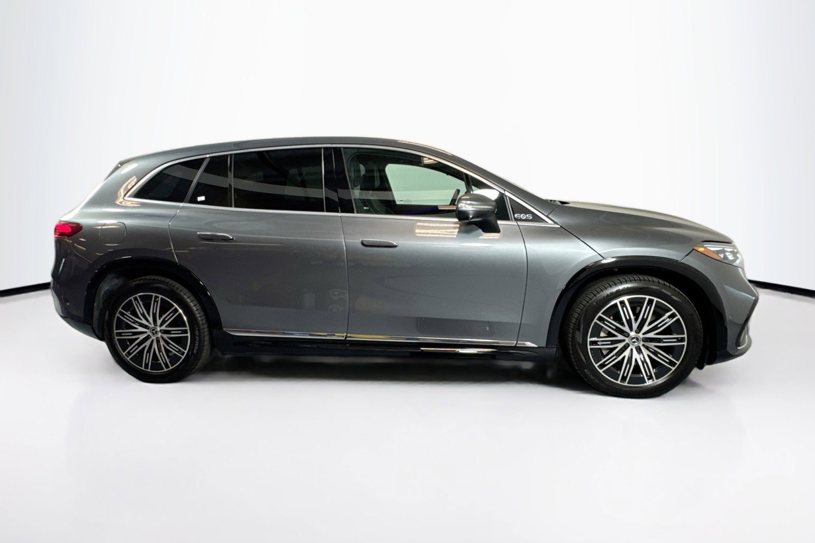 Certified 2023 Mercedes-Benz EQS 450+ 4MATIC SUV image 4