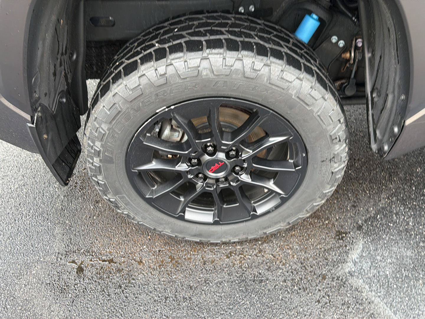 Used 2023 Toyota Tundra Limited w/ TRD Off-Road Package AWD/4WD image 38