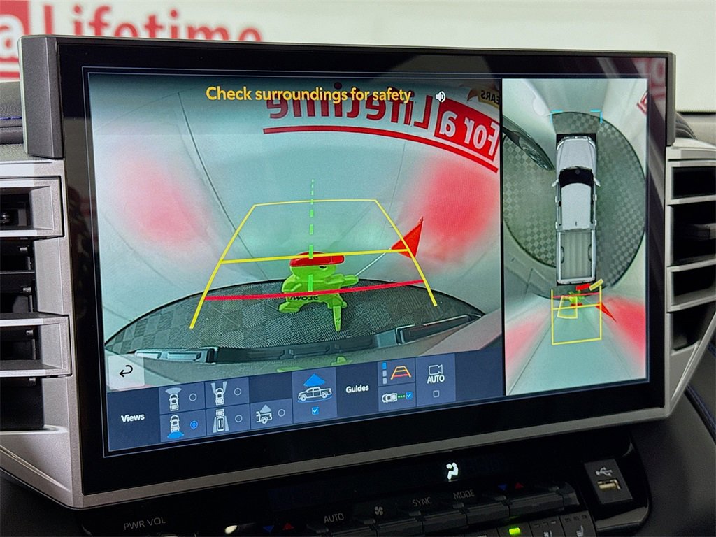 Certified 2025 Toyota Tundra Platinum image 5