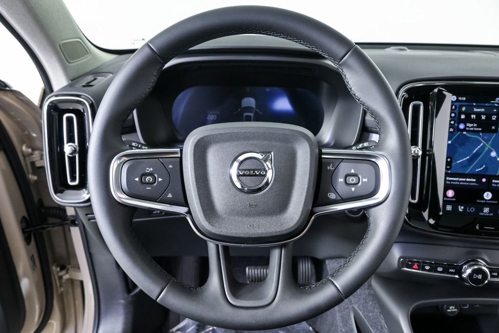 New 2026 Volvo XC40 B4 Plus w/ Protection Package Premier image 8