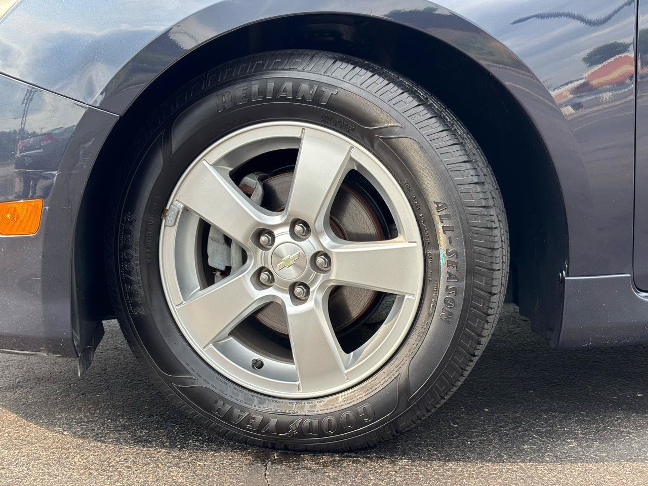 Used 2015 Chevrolet Cruze LT w/ RS Package FWD image 41