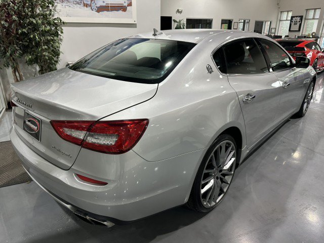 Used 2014 Maserati Quattroporte GTS RWD image 29