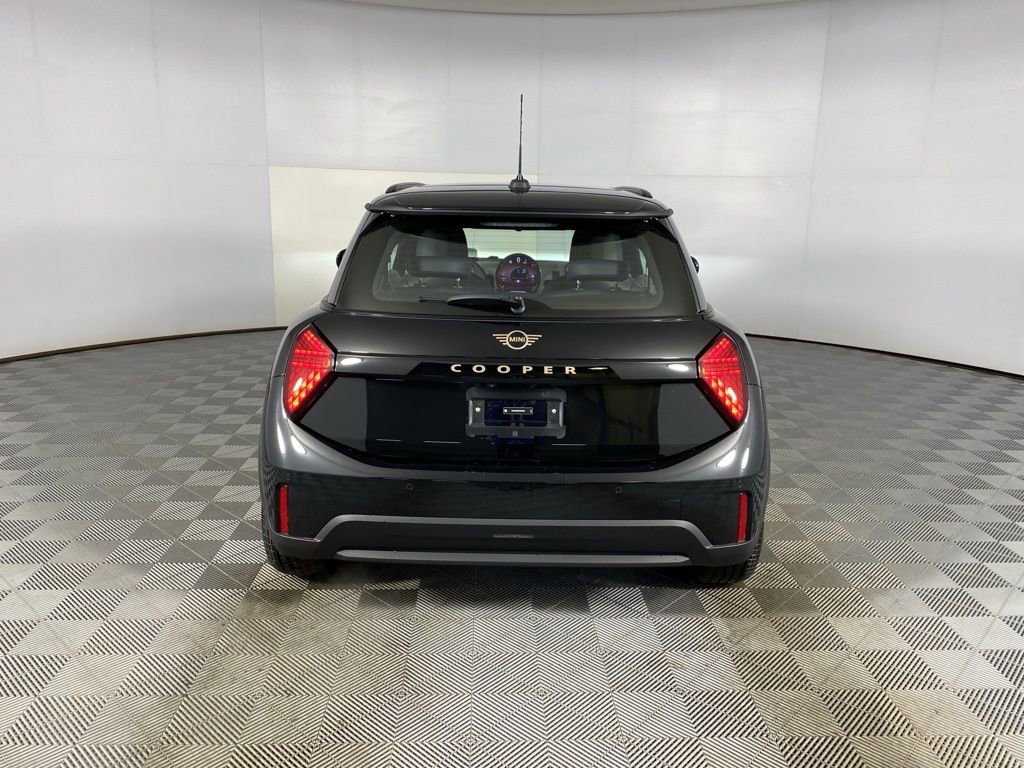 New 2026 MINI Cooper 2-Door Hardtop image 27