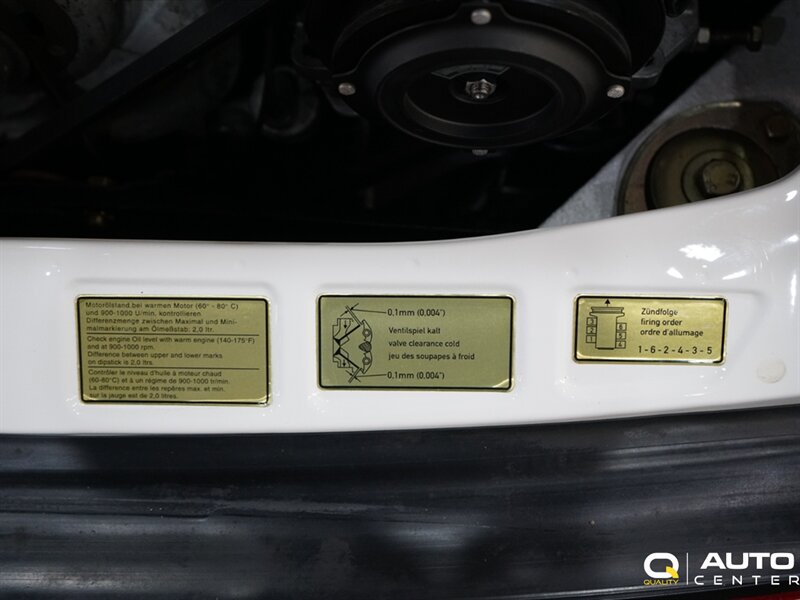 Used 1987 Porsche 911 Carrera RWD image 42