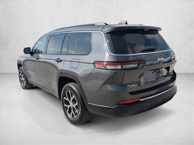 Used 2024 Jeep Grand Cherokee L Limited w/ Luxury Tech Group II image 8