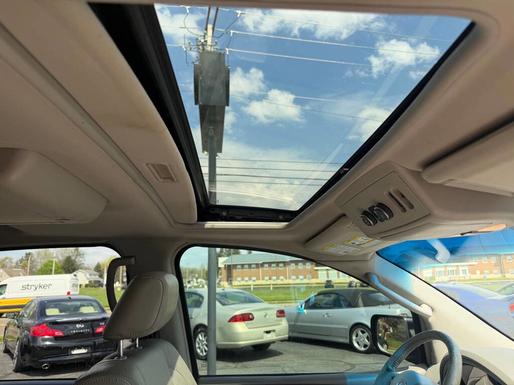 Used 2009 INFINITI QX56 4WD w/ Technology Pkg image 18